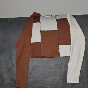 Le Lis Crop Brown and Cream Knit Top